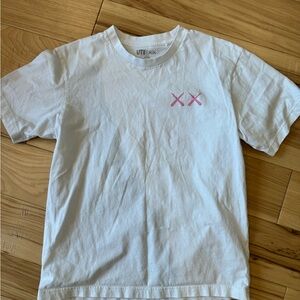 Kaws colab t-shirt